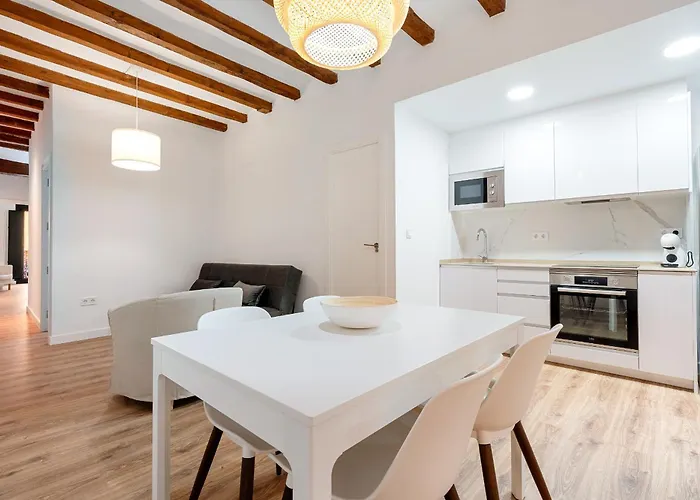 Hauzify I Domus Merceria